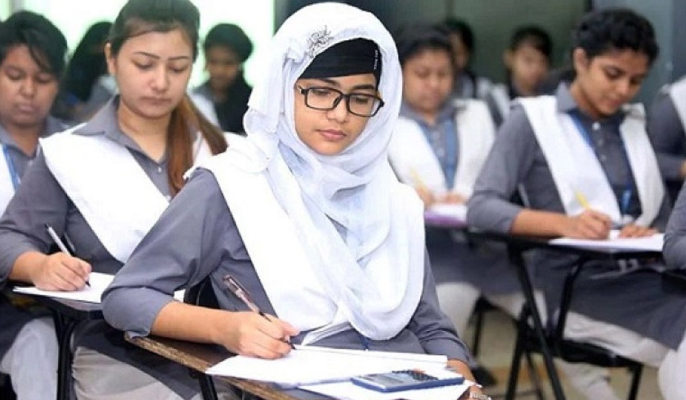 https://www.daily-bangladeshmirror.com/post/clman-eicessi-preekshar-prsnptre-gopneezta-rkshaz-nirdesna